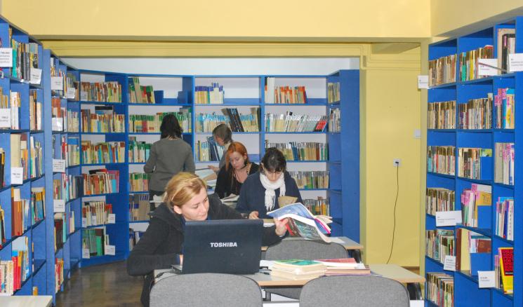 The Library of Physical Education The Library of Physical Education