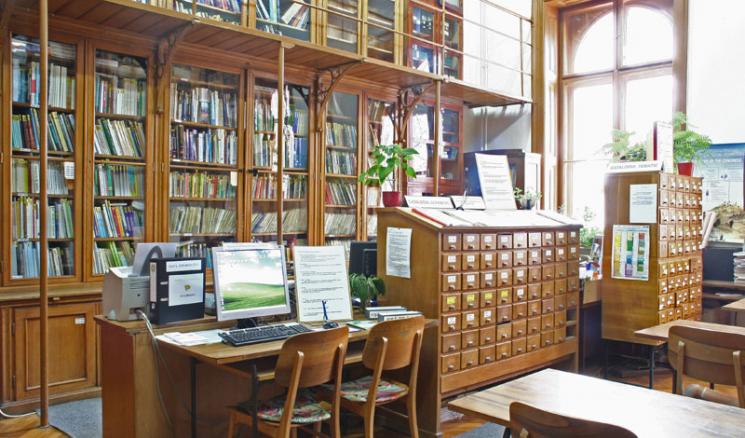 Dedicate Analytical unfathomable Biblioteca de Geologie | Biblioteca Centrală Universitară "Lucian Blaga"  Cluj-Napoca